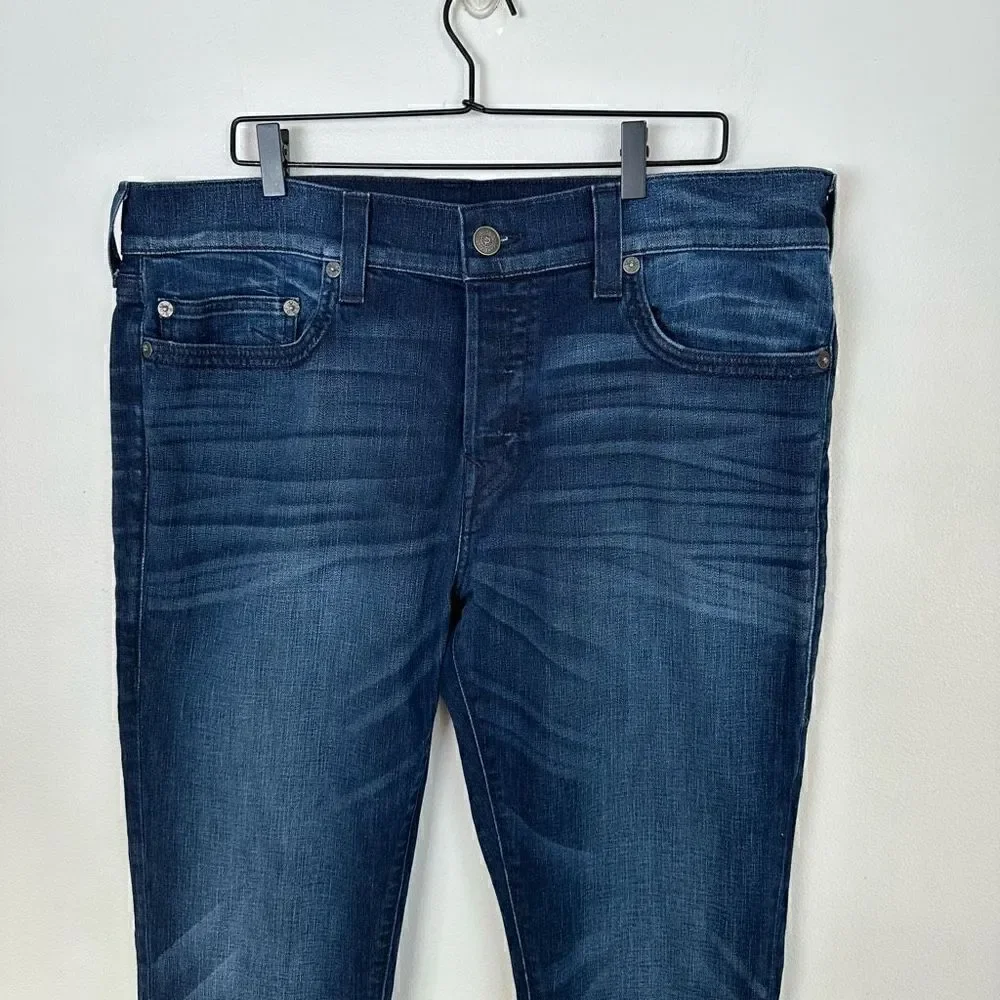True Religion Mens Relaxed Skinny Rocco No Flap SE Dark Wash Snap Cuff Hidden Bu